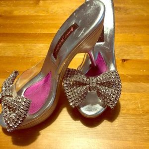 Betsey Johnson Karie Polly’s